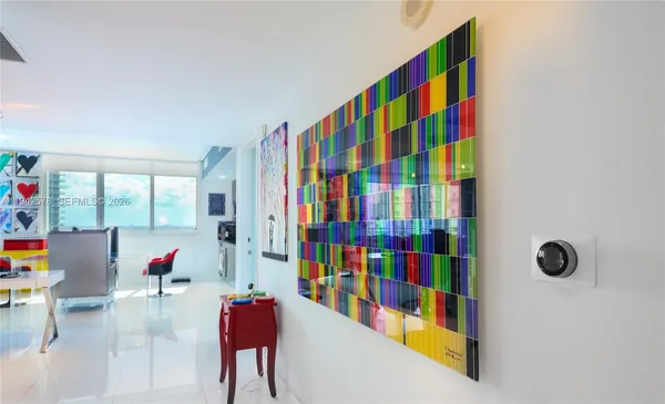 $3,950 | 92 Southwest 3rd Street, Unit 3005, Miami, FL 33130