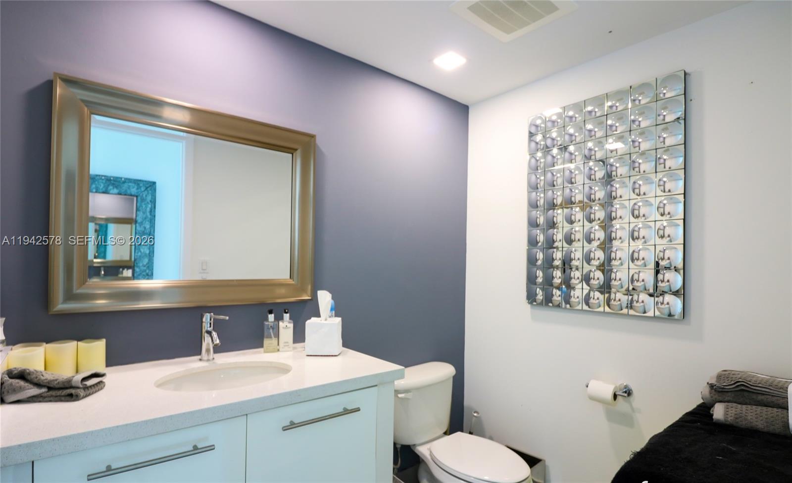 92 Southwest 3rd Street, Unit 3005 Miami, FL 33130 - Photo 12 of 16