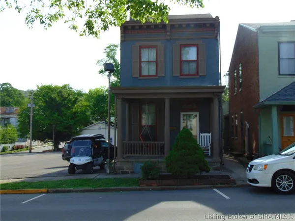 $329,900 | 520 West Street, Madison, IN 47250