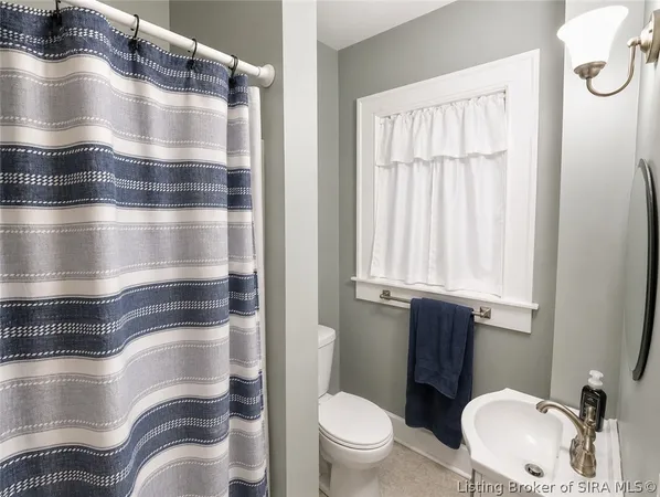 $319,900 | 520 West Street, Madison, IN 47250