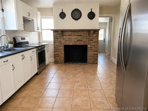$319,900 | 520 West Street, Madison, IN 47250