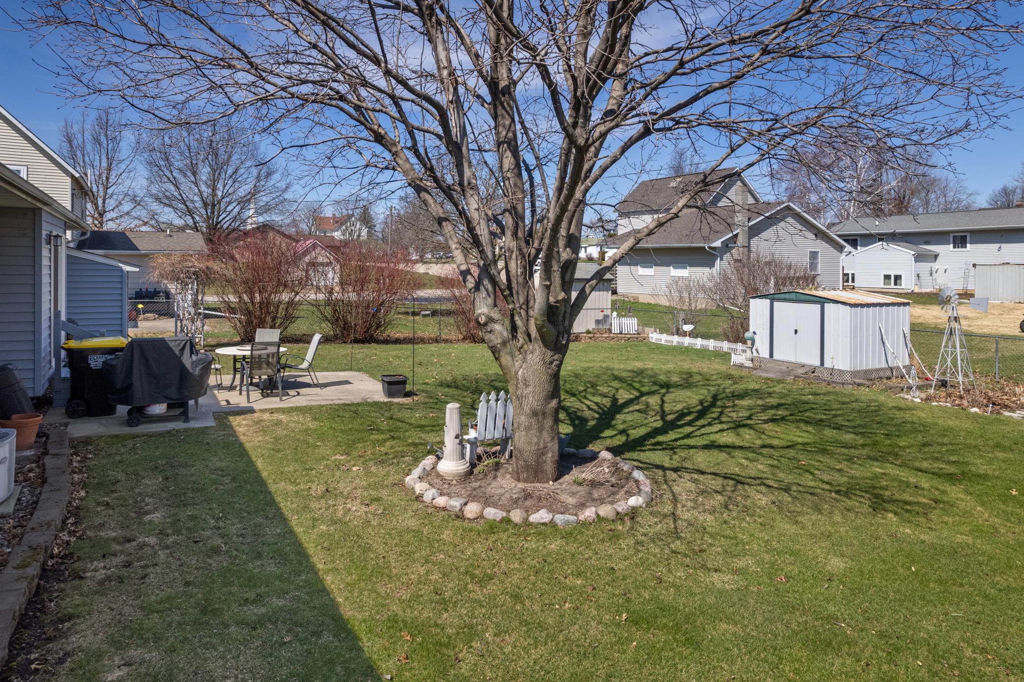 217 East Grant Street Caledonia, MN 55921 - Photo 23 of 26