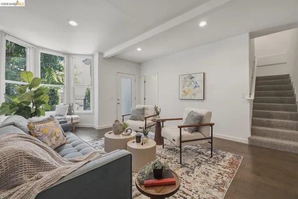 $470,000 | 2523 Martin Luther King Jr Way, Oakland, CA 94612