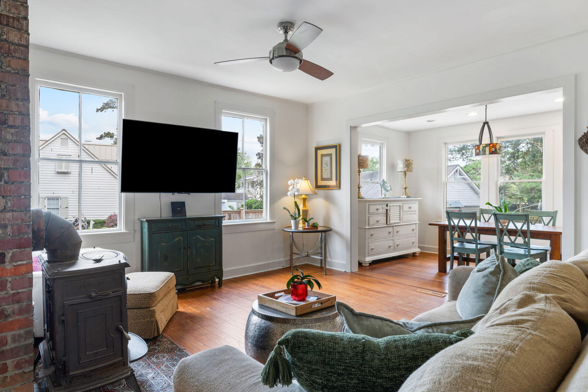 725 King Street Mount Pleasant, SC 29464 - Photo 14 of 51 16-web-or-mls-Coastal RE photo - 725 Kin