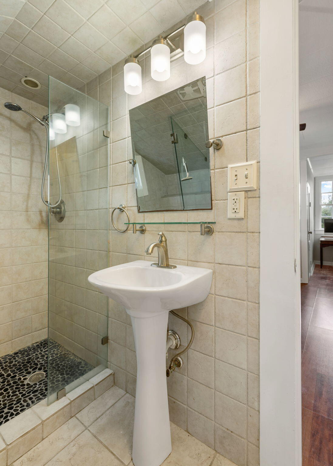 725 King Street Mount Pleasant, SC 29464 - Photo 38 of 51 34-web-or-mls-Coastal RE photo - 725 Kin