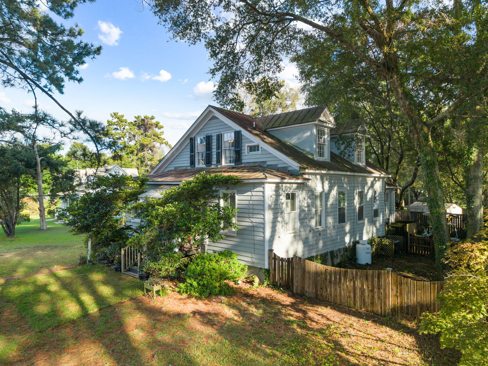 725 King Street Mount Pleasant, SC 29464 - Photo 47 of 51 37-web-or-mls-Coastal RE photo - 725 Kin