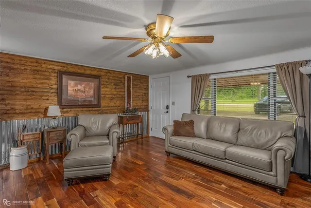 $299,900 | 1044 Almond Circle, Minden, LA 71055