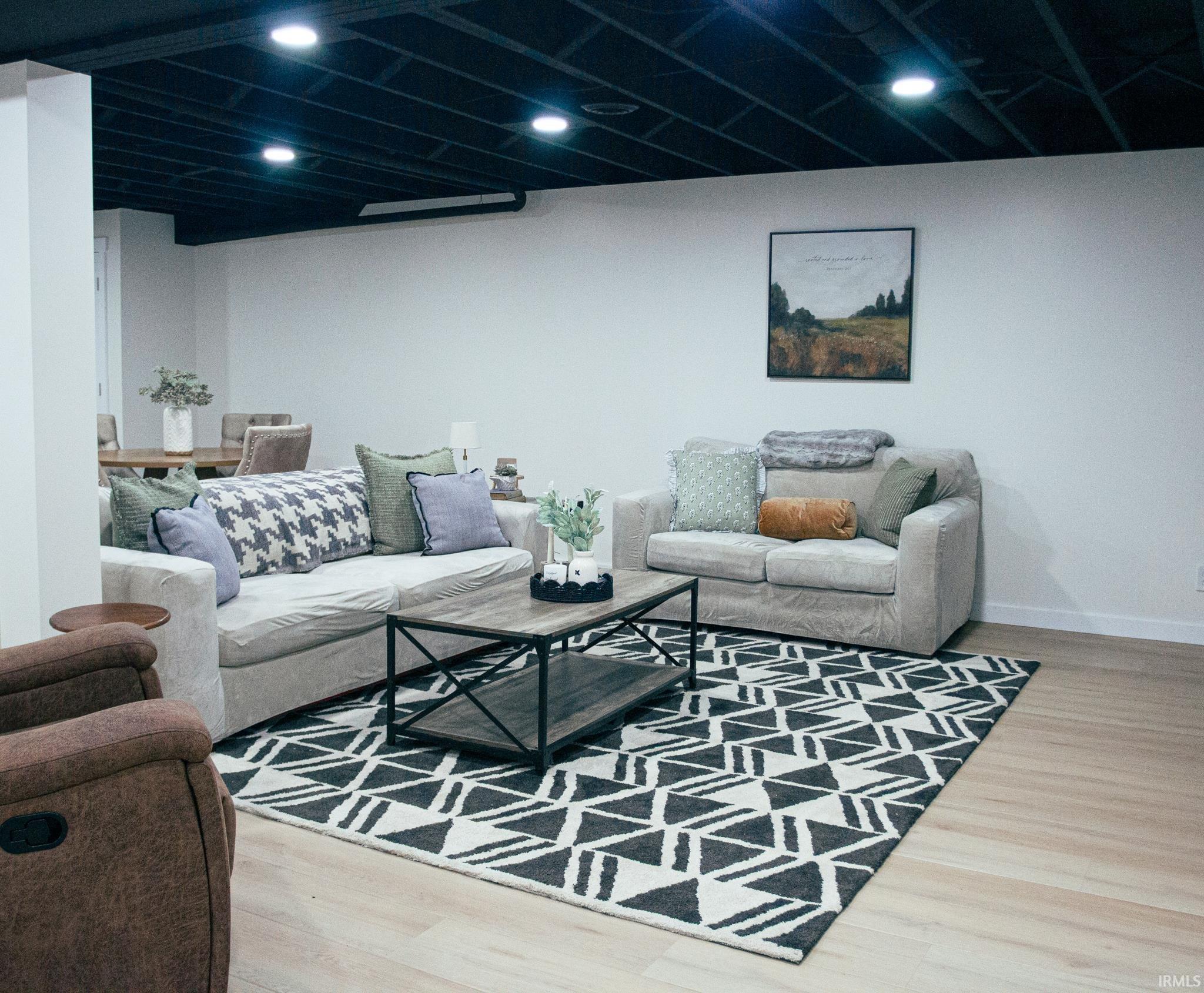 342 North Meridian Road Jasper, IN 47546 - Photo 13 of 36