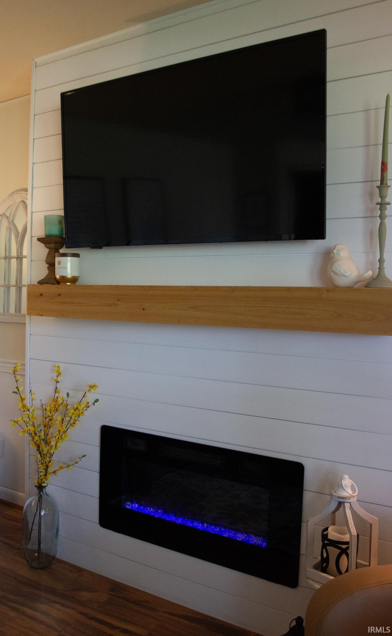 342 North Meridian Road Jasper, IN 47546 - Photo 3 of 36