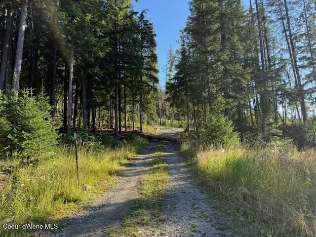 $250,000 | 922 Cottonwood Road, Priest River, ID 83856