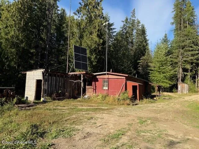 $250,000 | 922 Cottonwood Road, Priest River, ID 83856