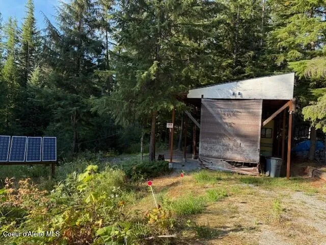 $250,000 | 922 Cottonwood Road, Priest River, ID 83856