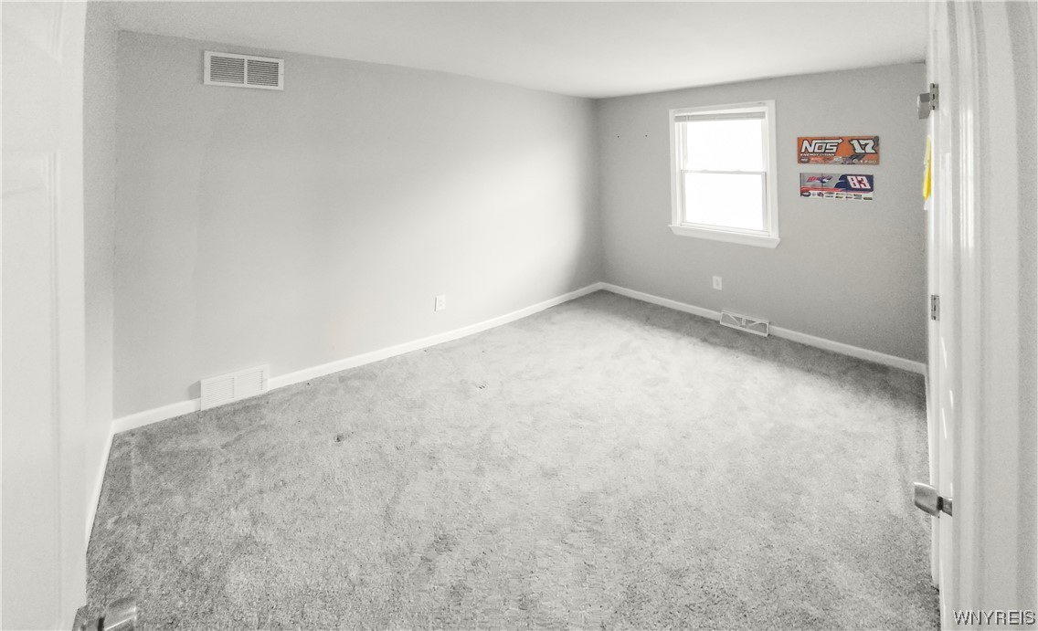 1393 Losson Road Cheektowaga, NY 14043 - Photo 17 of 20