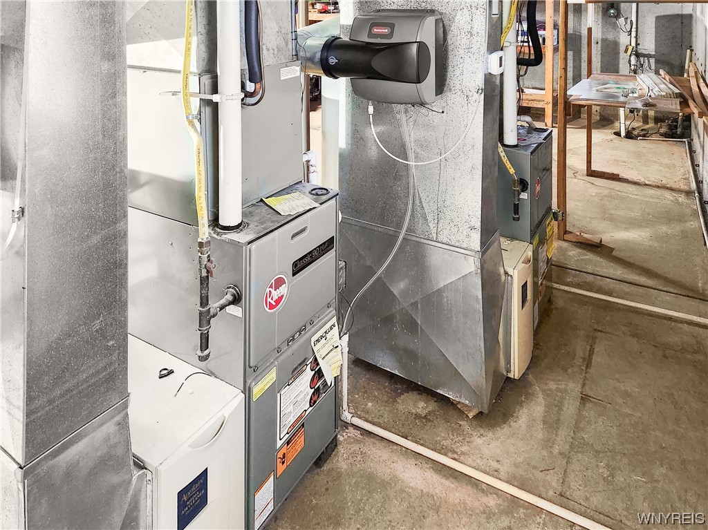 1393 Losson Road Cheektowaga, NY 14043 - Photo 19 of 20