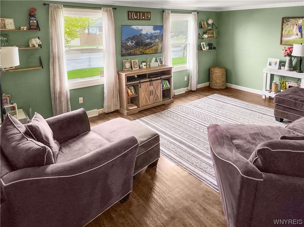 1393 Losson Road Cheektowaga, NY 14043 - Photo 7 of 20