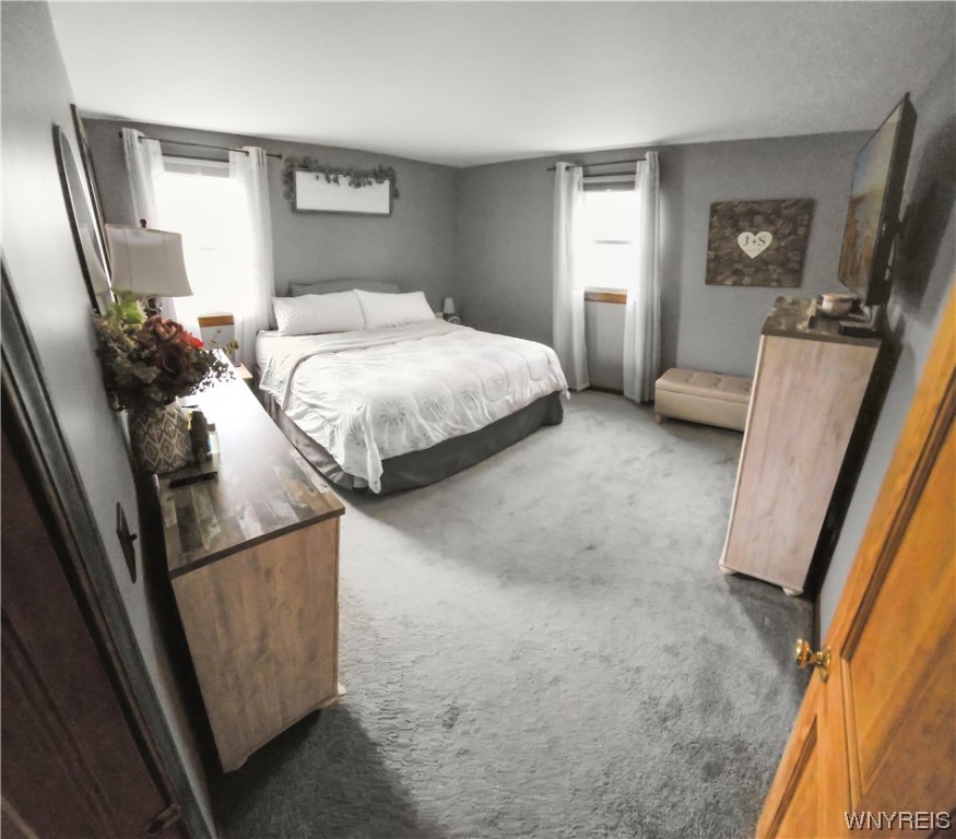 1393 Losson Road Cheektowaga, NY 14043 - Photo 8 of 20