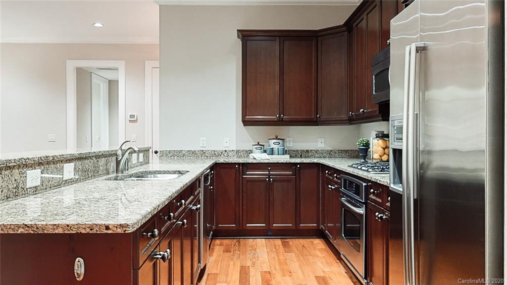 3244 Park Road Charlotte, NC 28209 - Photo 13 of 34
