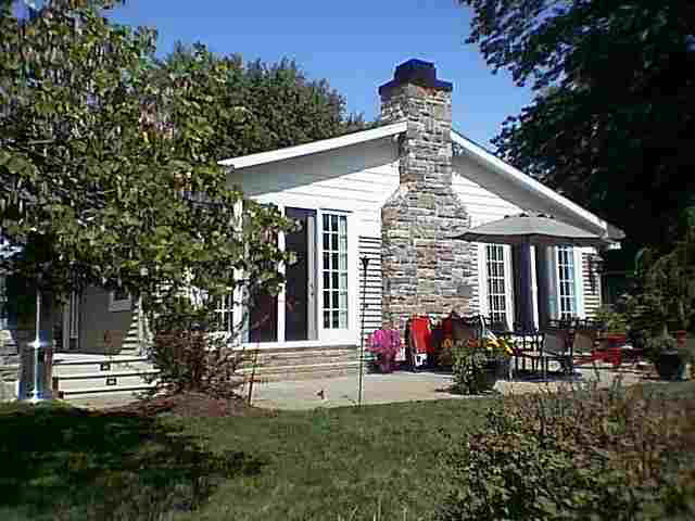 8193 East North Road Syracuse, IN 46567 - Photo 15 of 19 Gallery Image 15