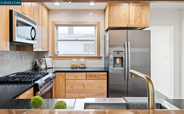 $999,000 | 2703 Mathews Street, Berkeley, CA 94702