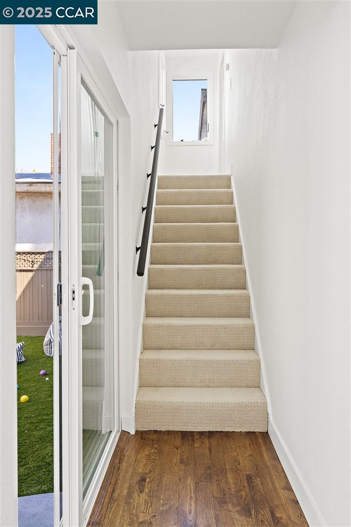 2703 Mathews Street Berkeley, CA 94702 - Photo 19 of 58