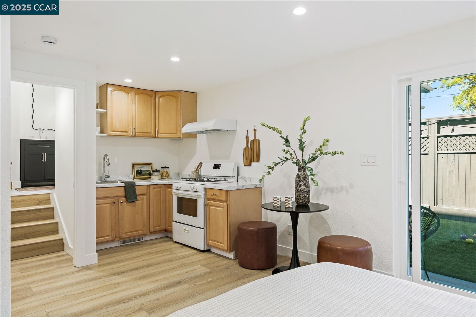 2703 Mathews Street Berkeley, CA 94702 - Photo 29 of 58