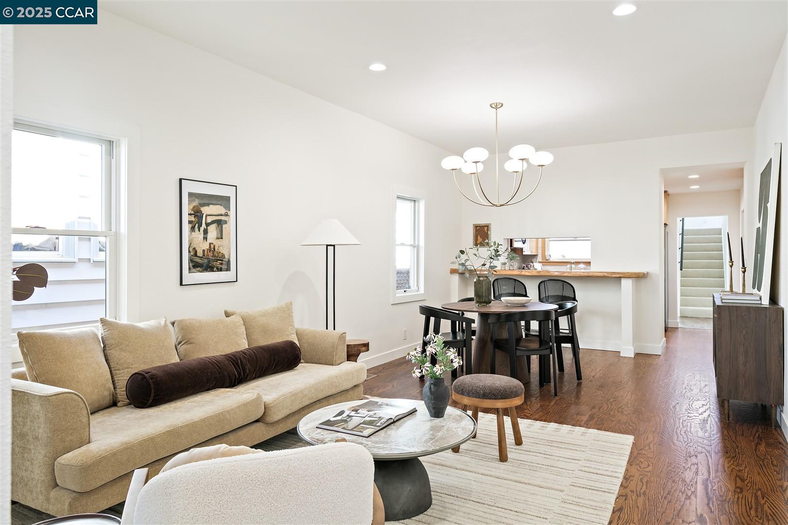 2703 Mathews Street Berkeley, CA 94702 - Photo 3 of 58