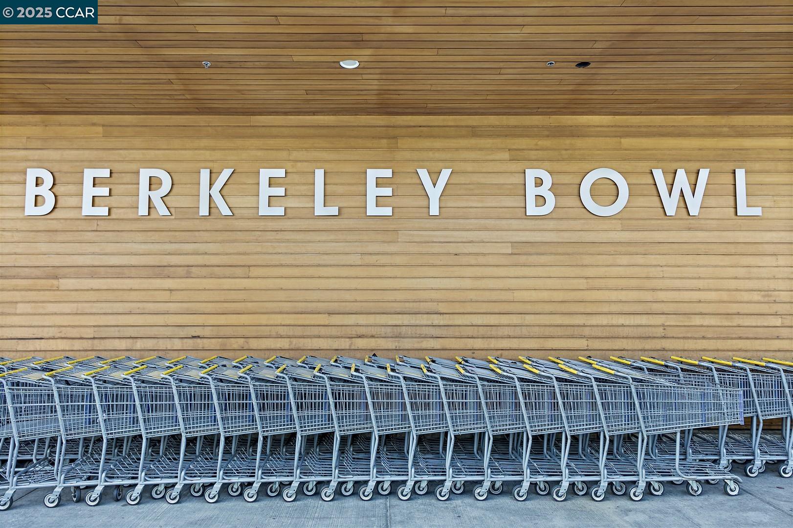 2703 Mathews Street Berkeley, CA 94702 - Photo 41 of 58