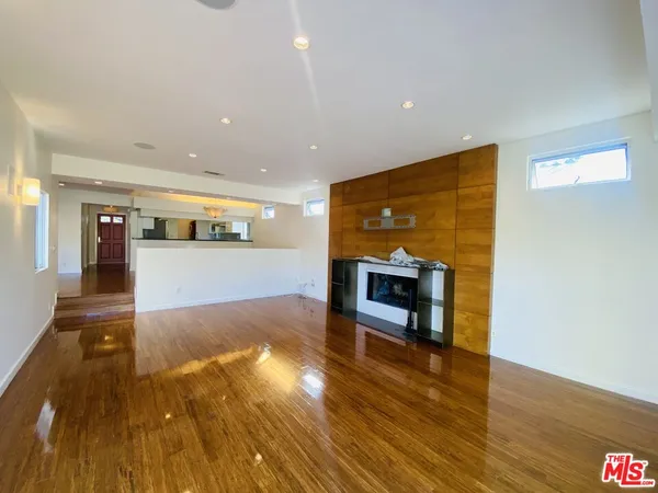 $7,175 | 3392 McLaughlin Avenue, Los Angeles, CA 90066