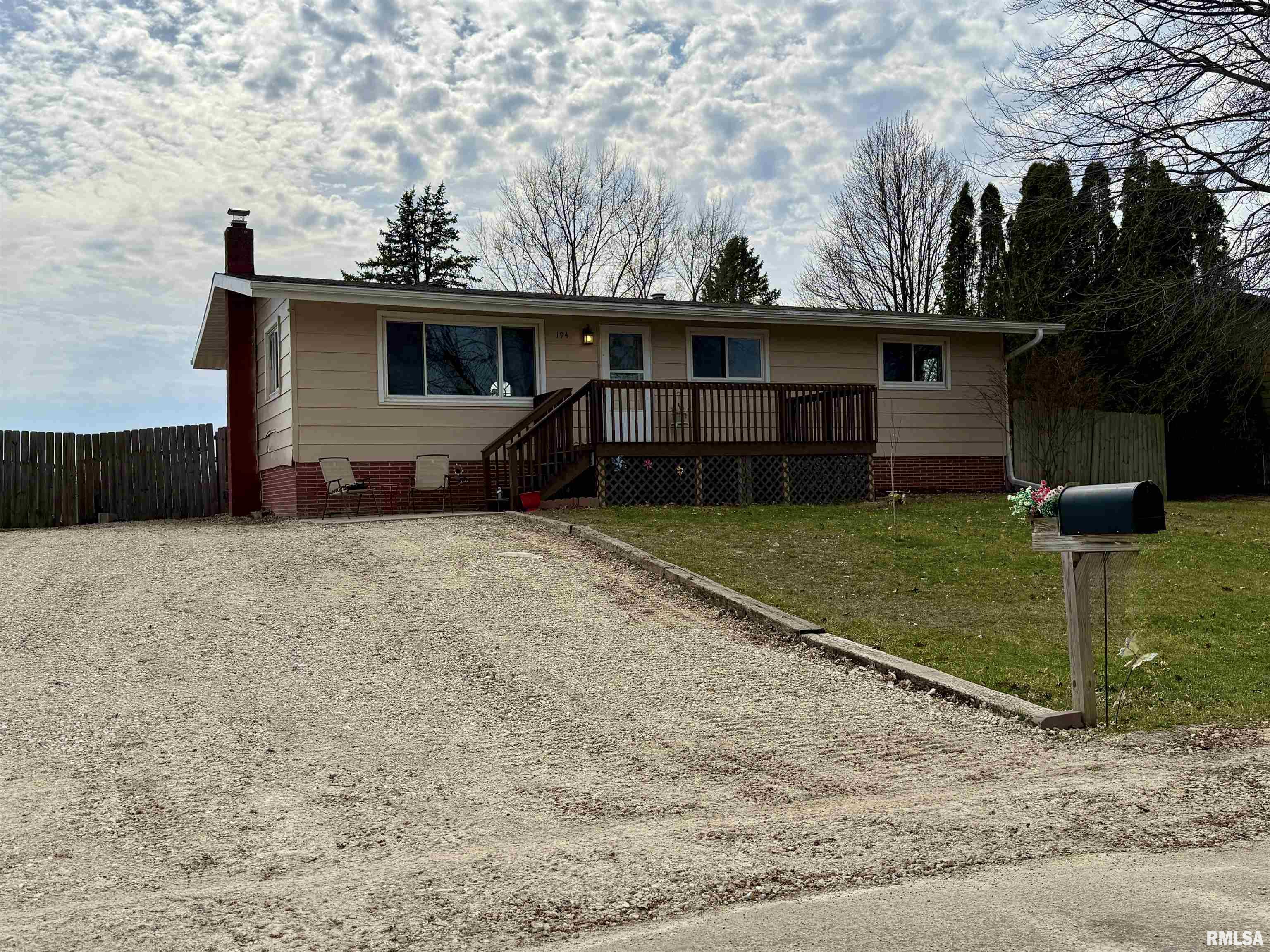 194 Lakeview Drive Wataga, IL 61488 - Photo 1 of 27