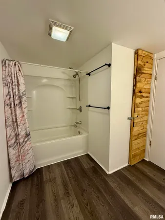 $109,500 | 194 Lakeview Drive, Wataga, IL 61488