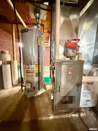 $109,500 | 194 Lakeview Drive, Wataga, IL 61488