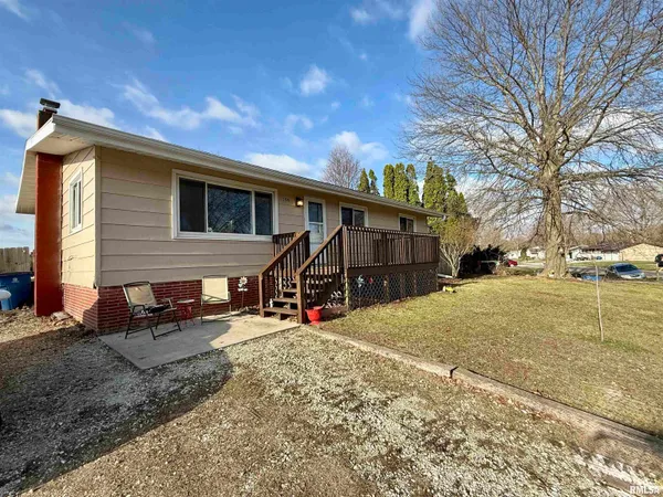 $109,500 | 194 Lakeview Drive, Wataga, IL 61488