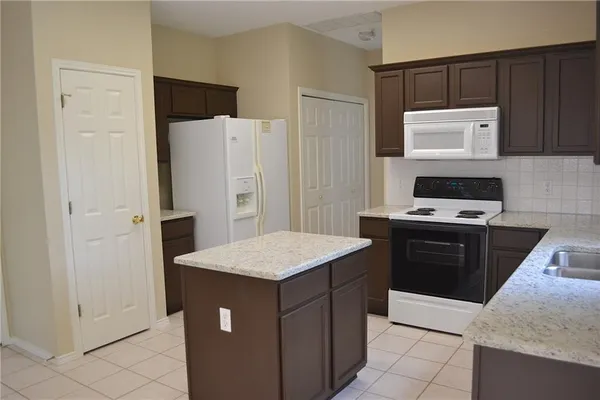 $2,200 | 8309 Dulac Drive, Austin, TX 78729