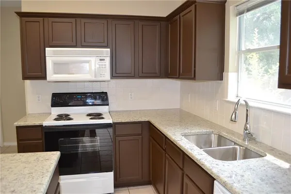 $2,200 | 8309 Dulac Drive, Austin, TX 78729