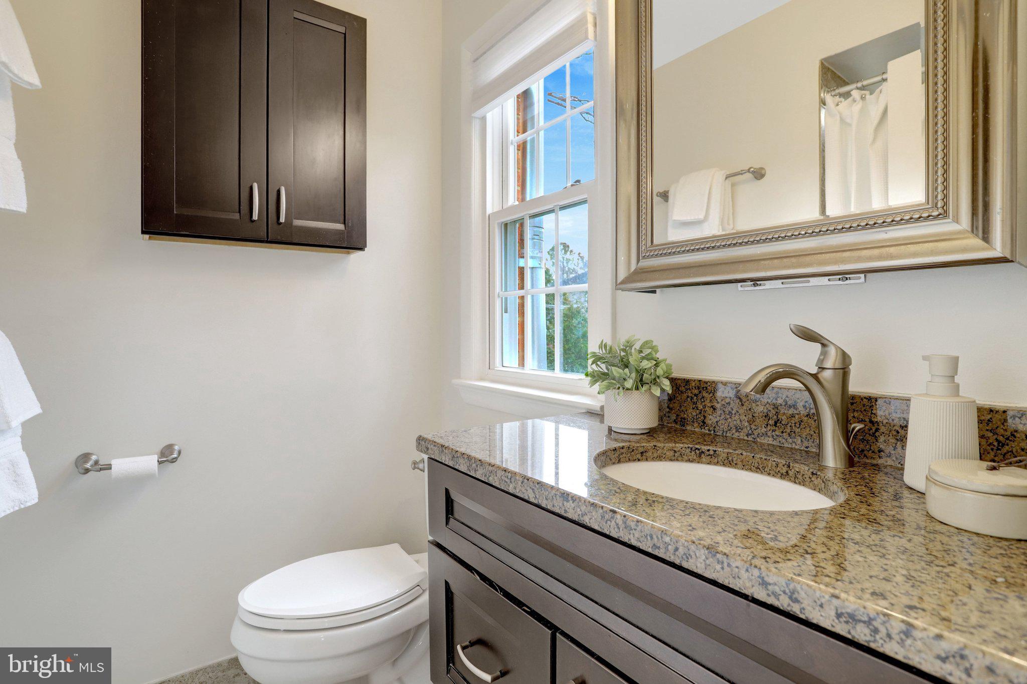 1121 Westmoreland Road Alexandria, VA 22308 - Photo 24 of 46