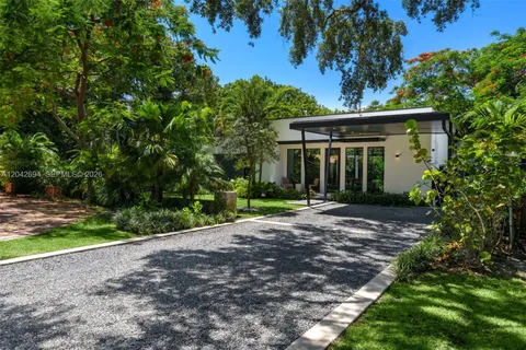 $2,250,000 | 661 Northeast 120th Street, Biscayne Park, FL 33161