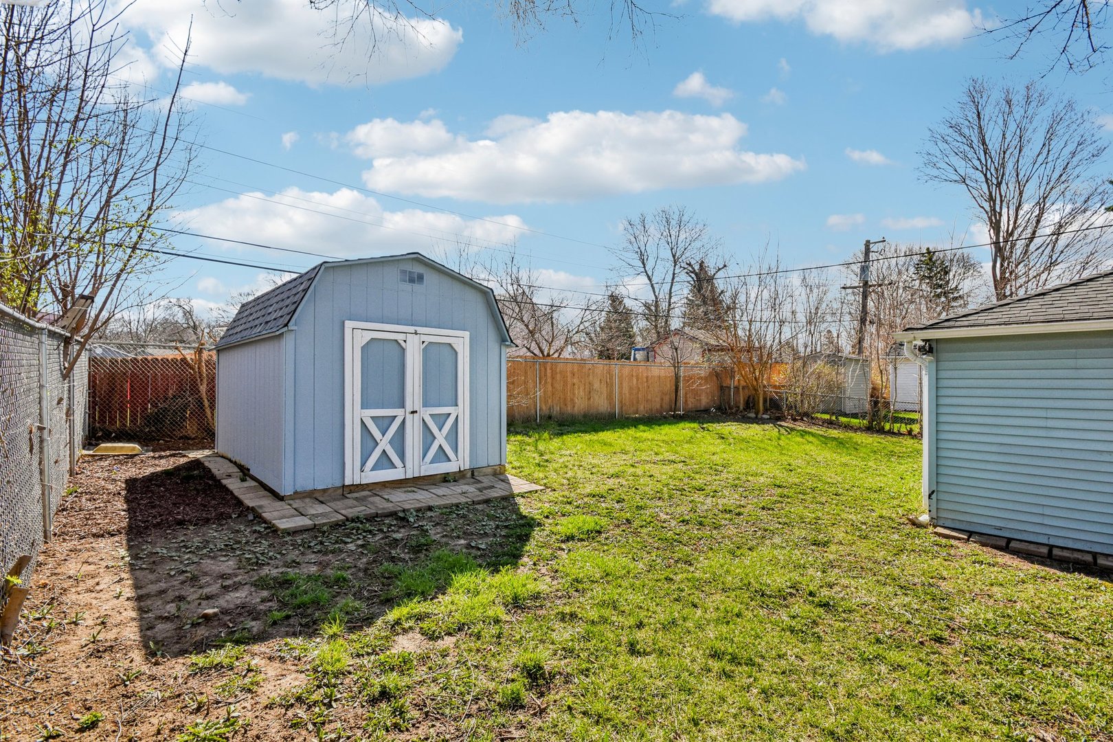 1819 Papoose Road Carpentersville, IL 60110 - Photo 16 of 17