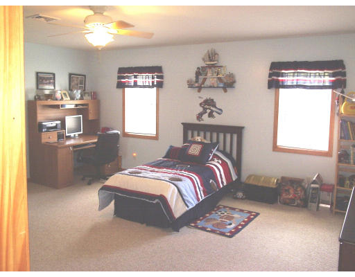 14 Shaw Road Fairhaven, MA 02719 - Photo 13 of 15 Gallery Image 13
