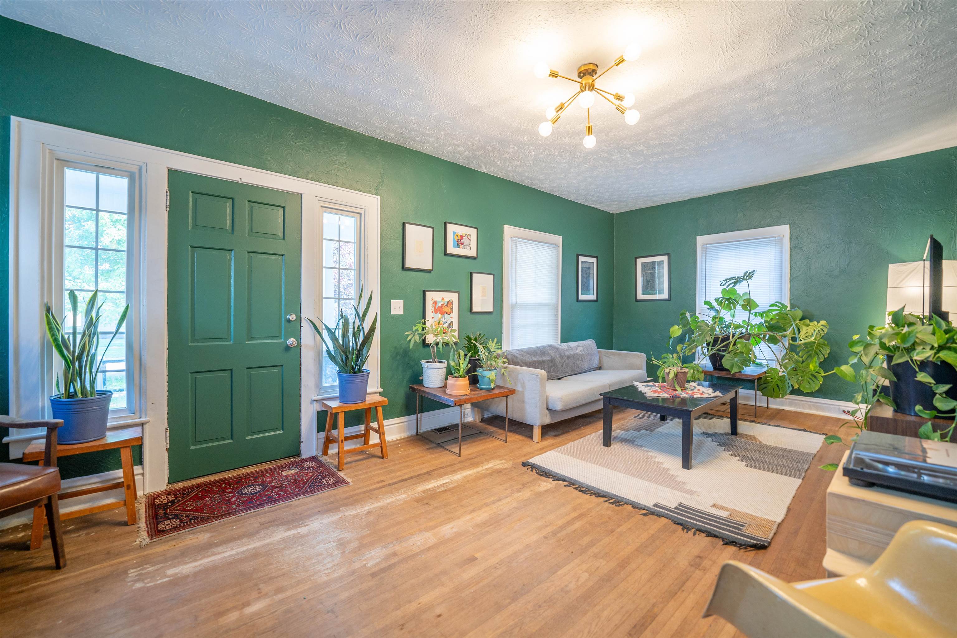 2929 Piedmont Road Huntington, WV 25704 - Photo 5 of 22 Gallery Image 5