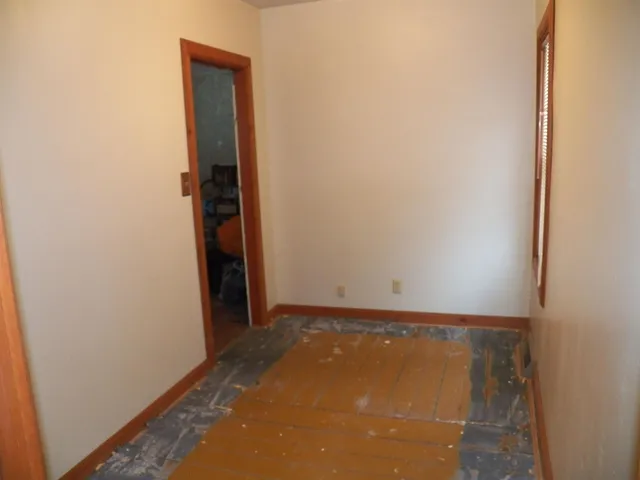 $129,900 | 615 Michigan Avenue, Oconto, WI 54153