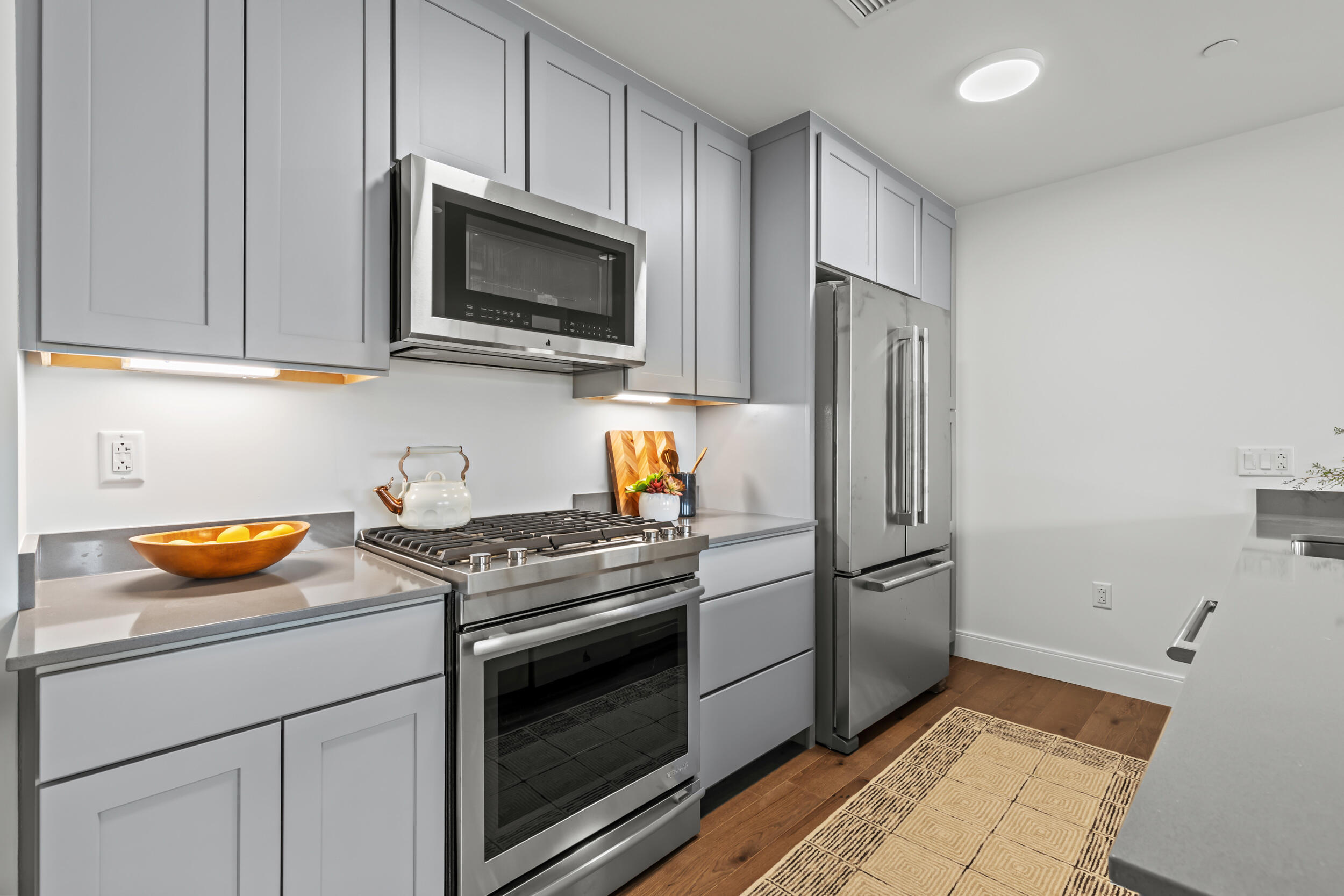 218 Washington Avenue, Unit 309 Portland, ME 04101 - Photo 15 of 42 19_218 washington ave, portland-019