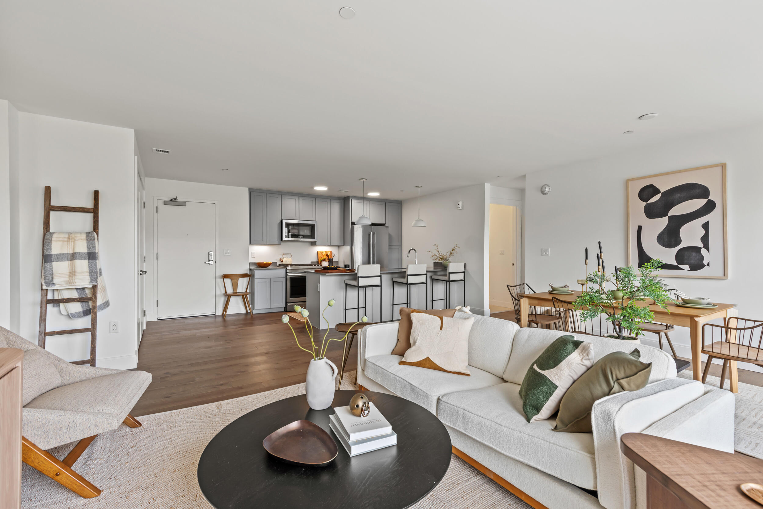 218 Washington Avenue, Unit 309 Portland, ME 04101 - Photo 3 of 42 24_218 washington ave, portland-024