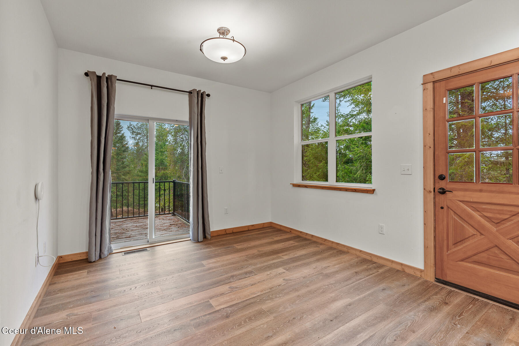672 Hopkins Road Sandpoint, ID 83864 - Photo 55 of 67 862 sq ft of Living Space Upstairs