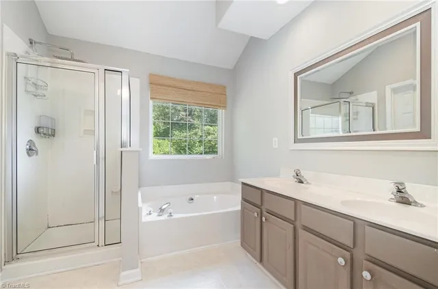 $384,900 | 4794 Silver Creek Drive, Greensboro, NC 27410