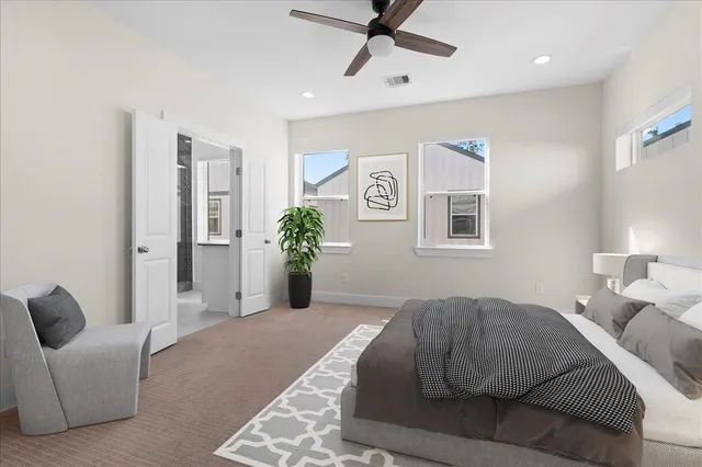 $330,000 | 760 West Donovan Street, Houston, TX 77091