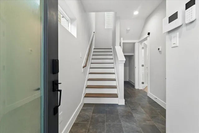 $330,000 | 760 West Donovan Street, Houston, TX 77091