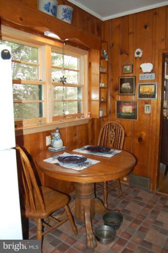 2367 Carrollton Road Westminster, MD 21157 - Photo 14 of 22 a dining room with furniture and window