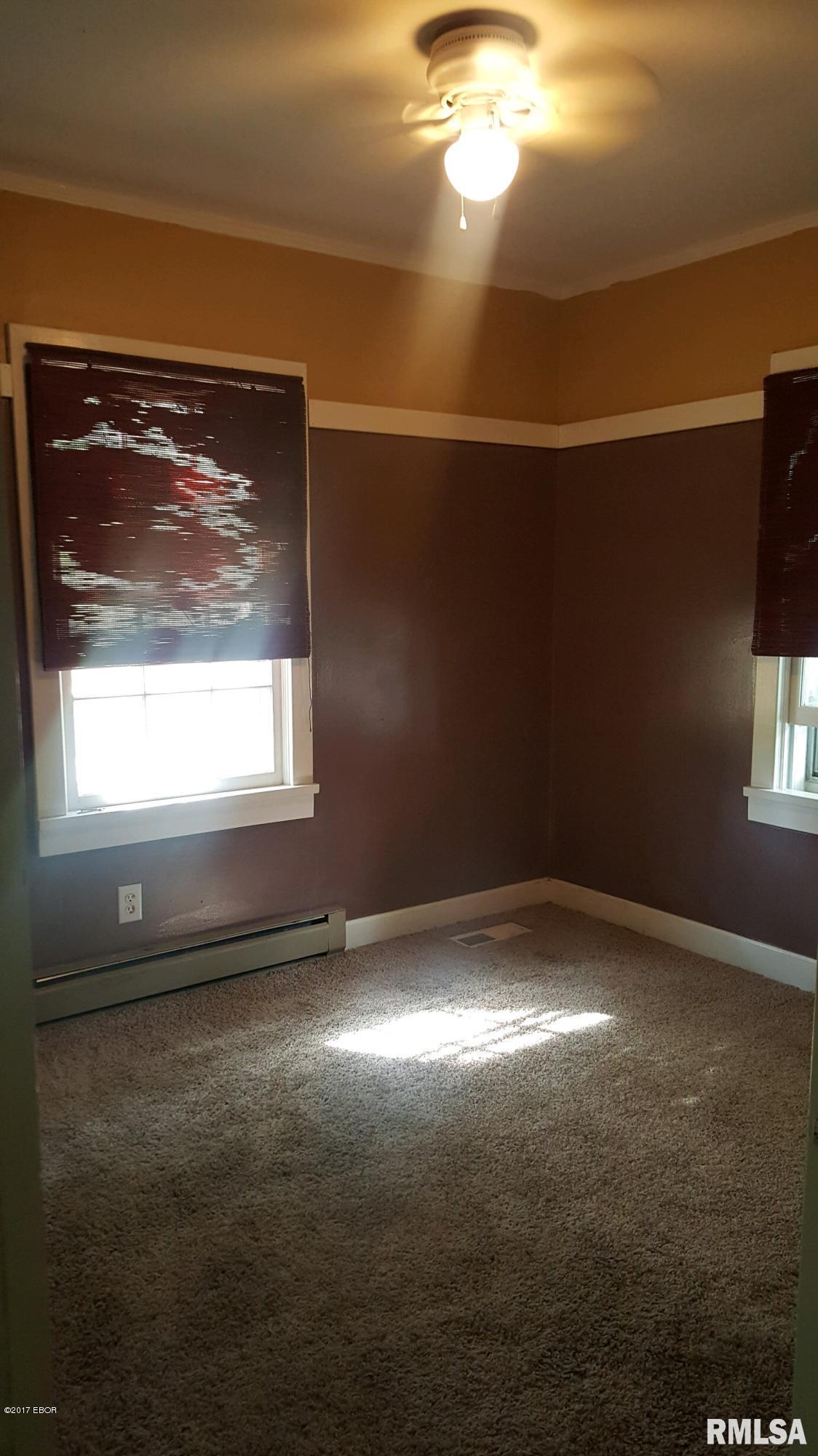 1632 Walnut Hill Road Centralia, IL 62801 - Photo 10 of 23