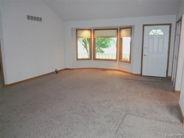2311 Bullock Road Lapeer, MI 48446 - Photo 20 of 36 14 (Small).jpg