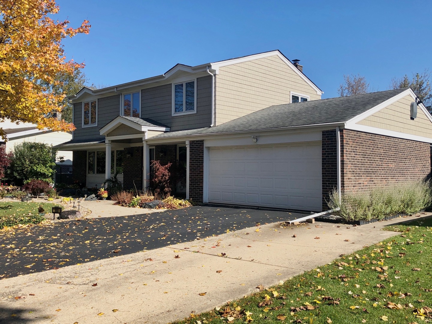 1955 Clover Road Northbrook, IL 60062 - Photo 2 of 20